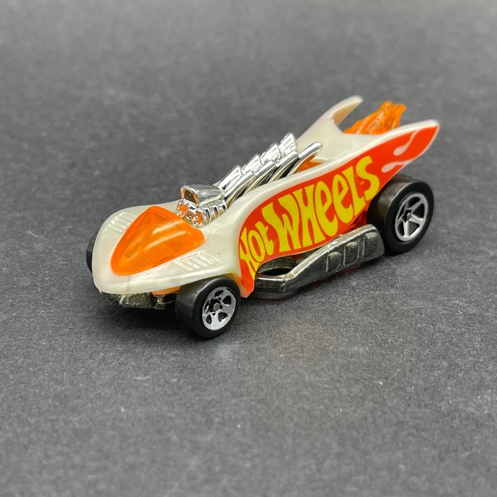 Hot Wheels Turbo Flame Track Racer Car Vehicle‎ White/Orange Diecast 1/64 Scale